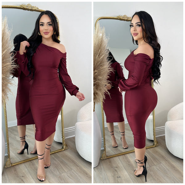 Yuliana Dress (Burgundy)