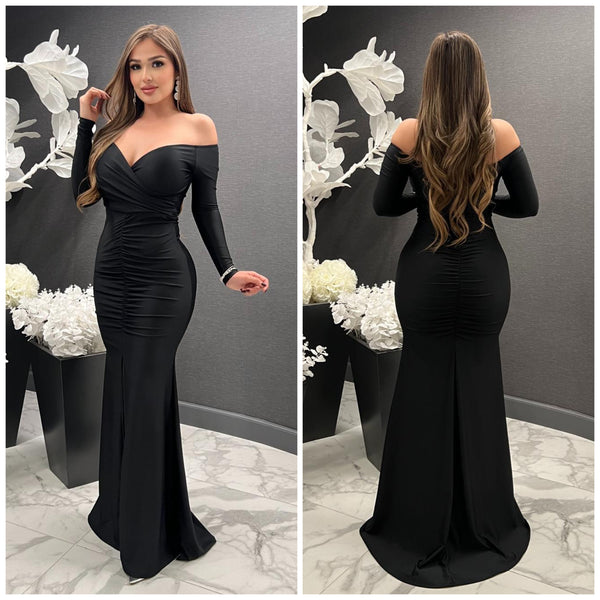 Queen Vibes Gown (Black)