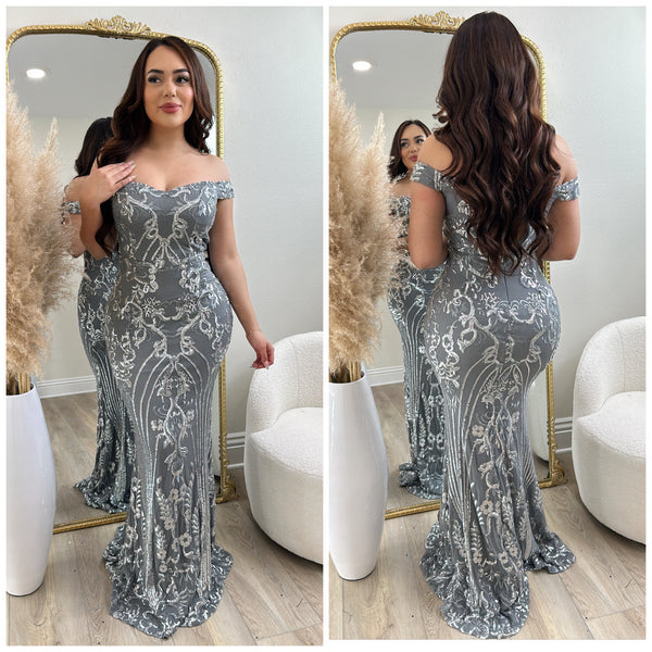Own The Night Sequin Gown (Silver)