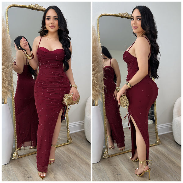 Sandy Pearl Dress (Burgundy)