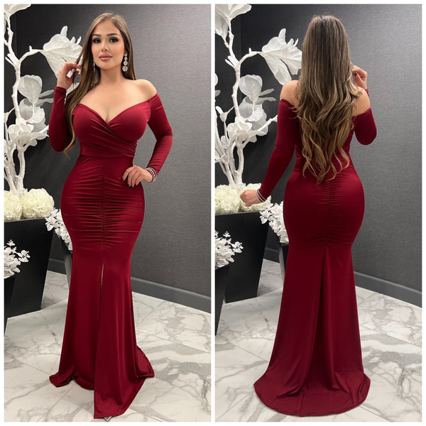 Queen Vibes Gown (Burgundy)