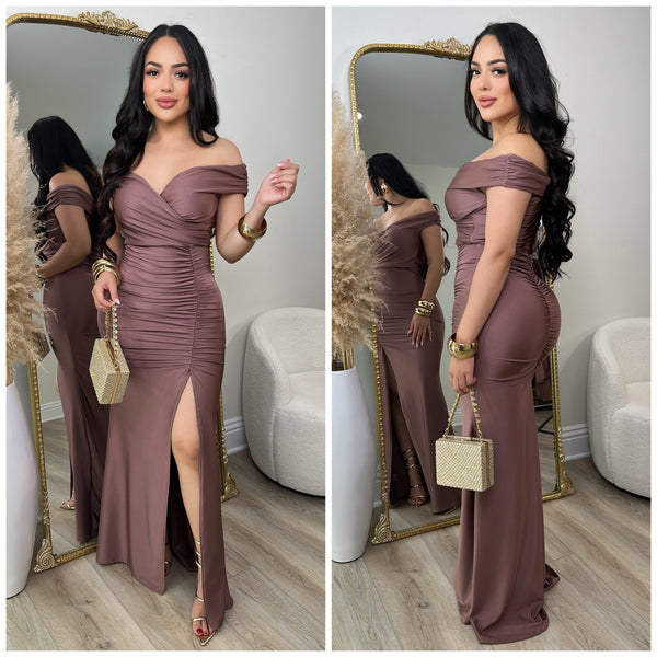 Bonita Gown (Rose Gold)