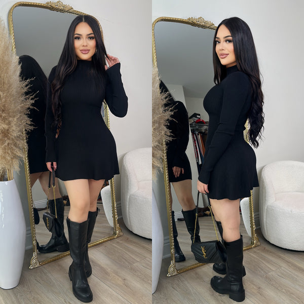 Kasandra Flare Dress (Black)