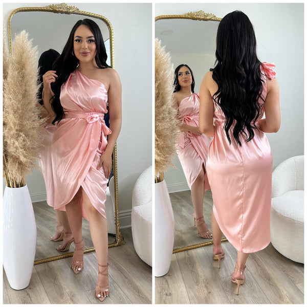 Godness Dress (Light Pink)