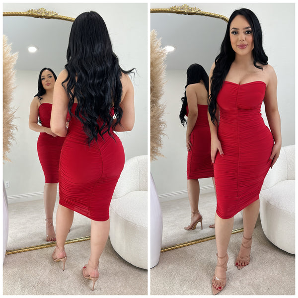 Kylie Ruched Midi Dress (Red)