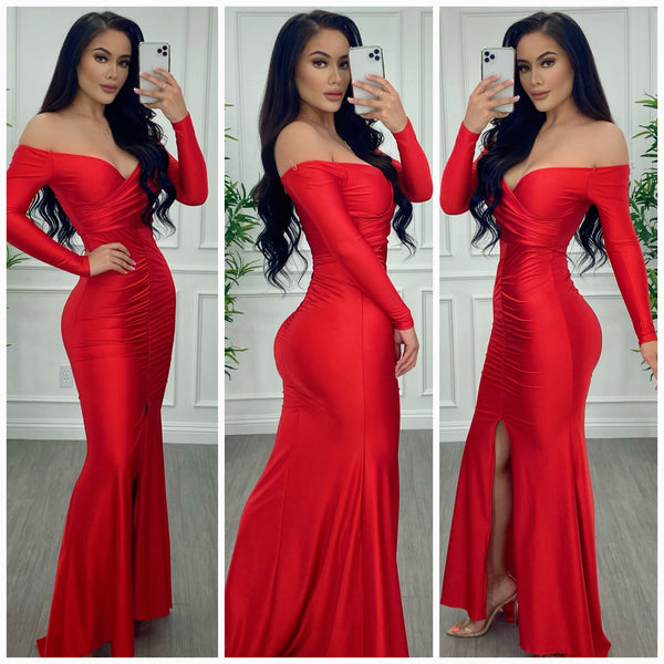 Queen Vibes Gown (Red)